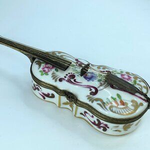 French Early 20th Century Violin Shape Pill/Trinket Box A87